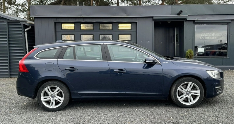 Volvo V60 cena 72900 przebieg: 191500, rok produkcji 2015 z Koszalin małe 407